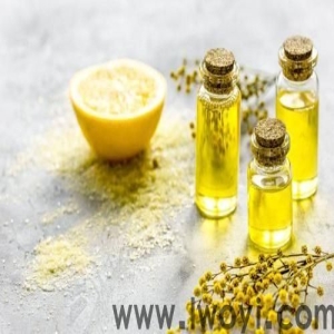 <strong>植物精油的作用与用途都有哪些？在化妆品中的功效如何？</strong>