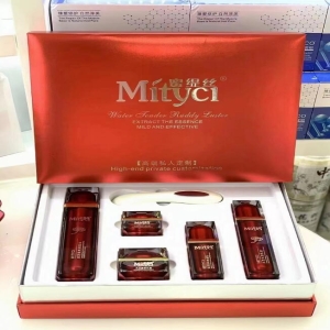 面部套盒/产品名称：灵芝套/补水、美白，抗衰，祛斑，祛痘等